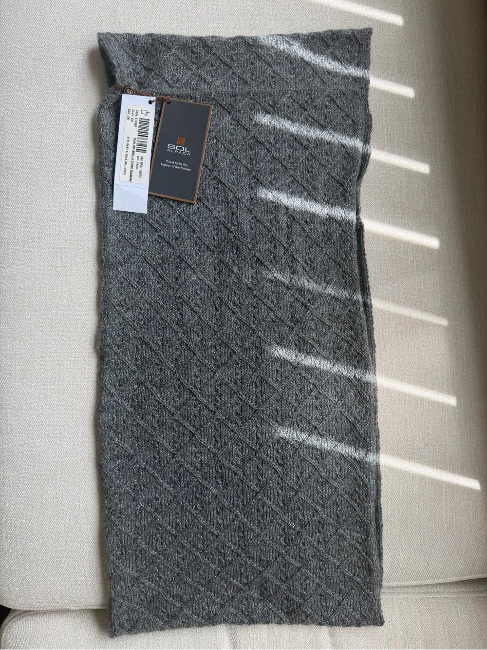 Sol Alpaca Diamond Knot Grey Infinity Scarf - Baby Alpaca NWT